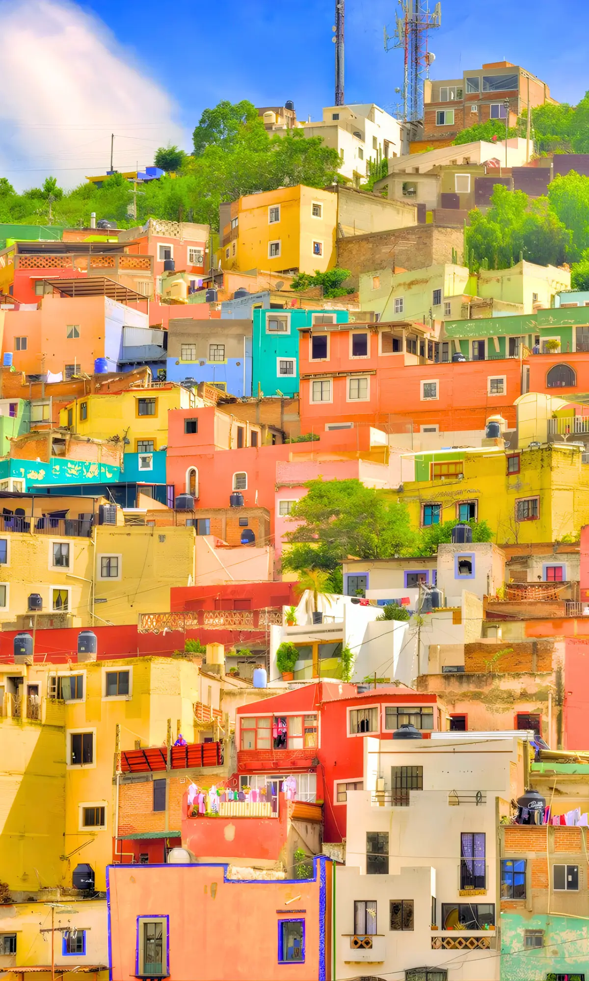 Colourful hillside houses in Guanajuato, Mexico.
