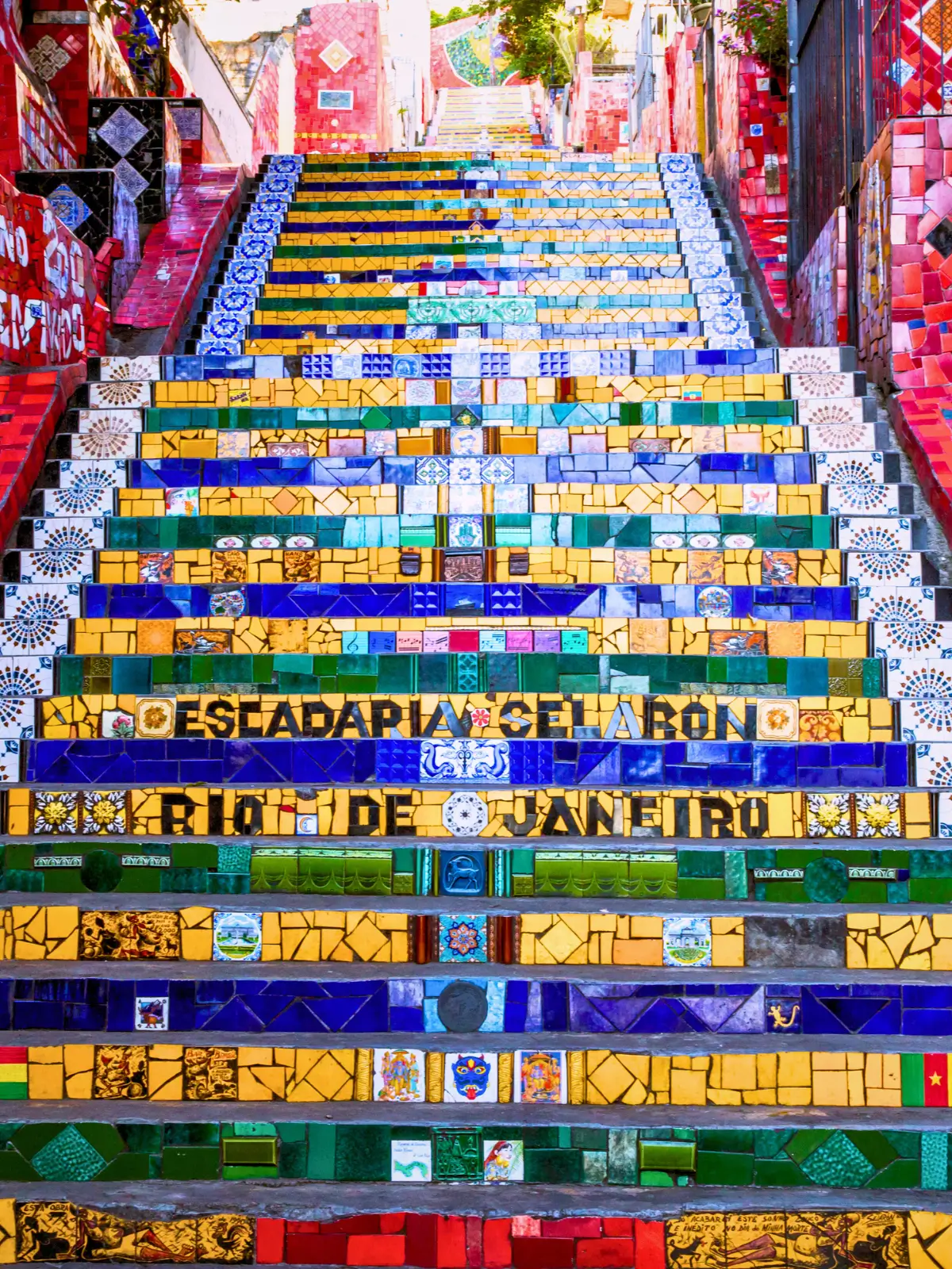 Colourful tiled Selarón Steps in Rio de Janeiro, Brazil.