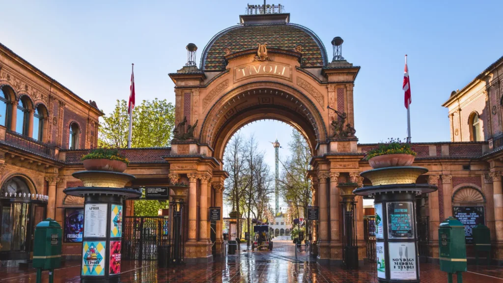 Colourful waterfront buildings and boats at Nyhavn in Copenhagen, Denmark.