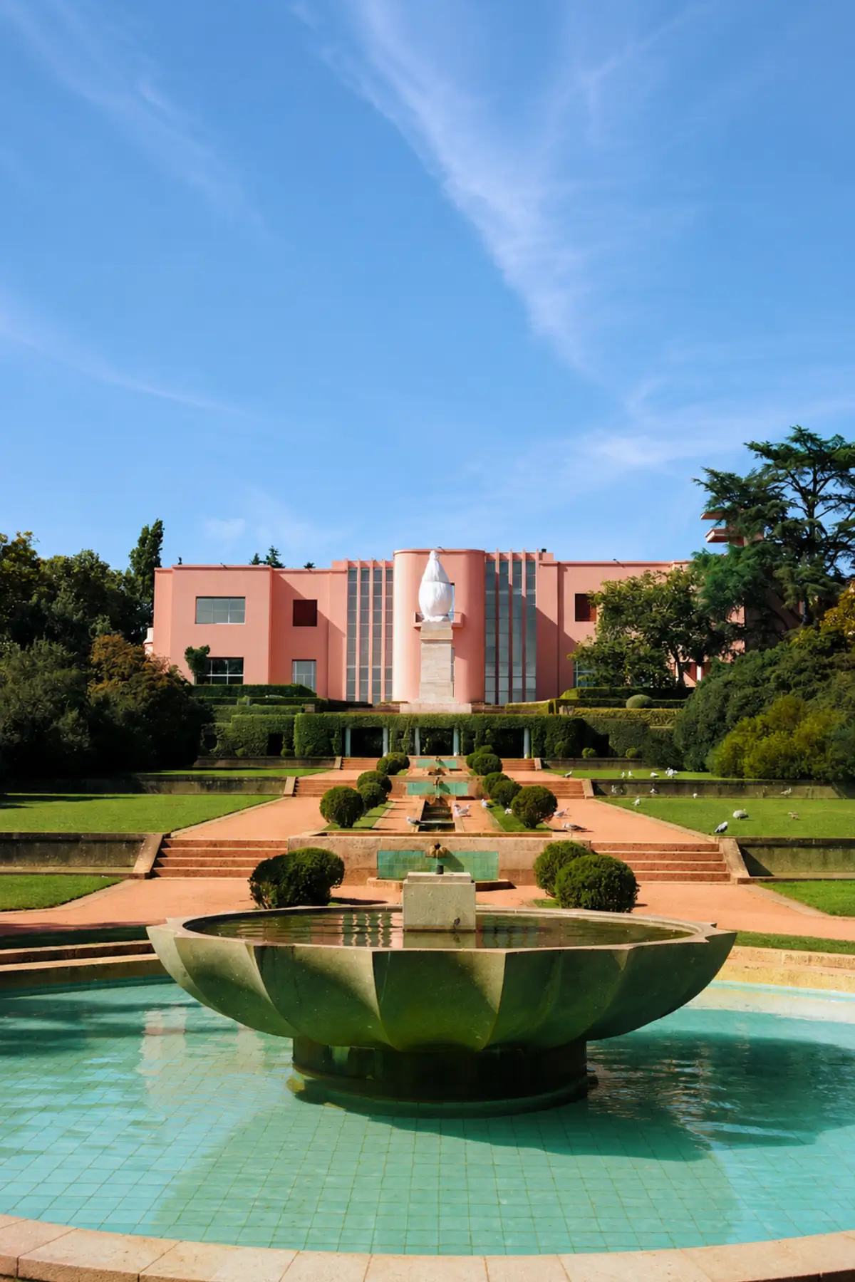 Serralves Museum overlooking the formal gardens and fountain in Porto.